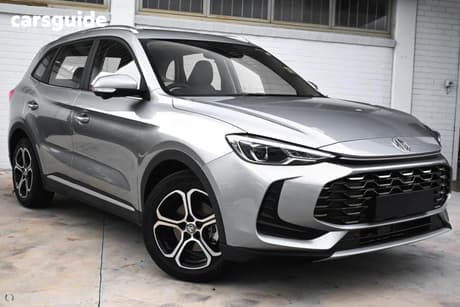 Silver 2025 MG ZS Wagon Vibe Turbo