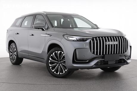 Silver 2025 Jaecoo J8 Wagon Track