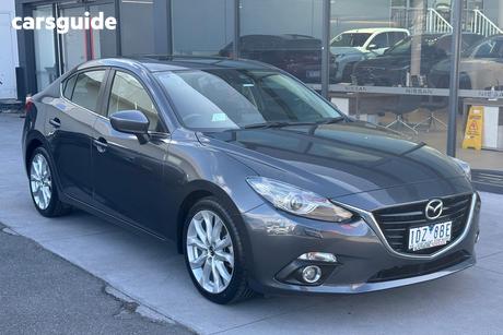 Grey 2014 Mazda 3 Sedan Sp25
