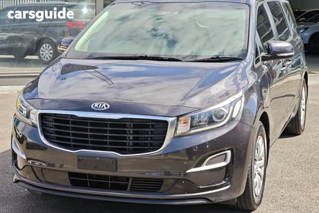 Grey 2018 Kia Carnival Wagon S