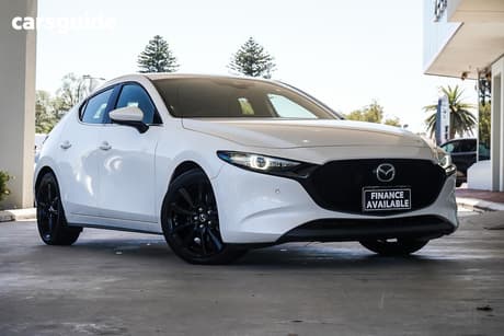 White 2020 Mazda 3 Hatchback G25 Astina