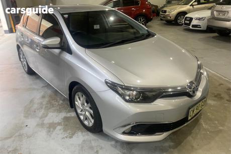 Silver 2015 Toyota Corolla Hatchback Ascent Sport