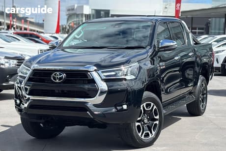 Black 2023 Toyota Hilux Double Cab Pick Up Sr5 (4X4)