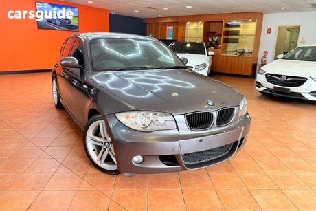 Grey 2009 BMW 120D Hatchback