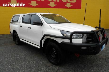 White 2020 Toyota Hilux Ute Tray SR