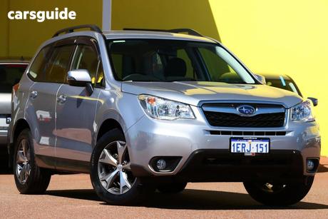Silver 2014 Subaru Forester Wagon 2.5I