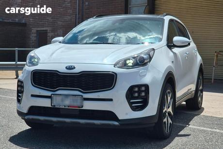 White 2017 Kia Sportage Wagon Gt-Line (Awd)