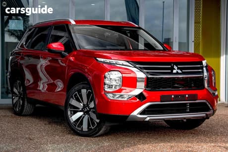 Red 2025 Mitsubishi Outlander Wagon Aspire 7 Seat (2Wd)