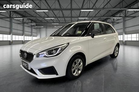 White 2024 MG MG3 Hatchback Core