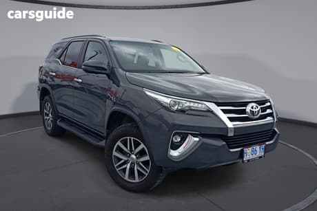 Grey 2018 Toyota Fortuner Wagon Crusade