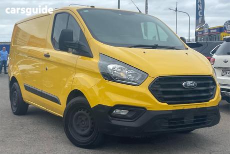Yellow 2018 Ford Transit Custom Van 300S (Swb)