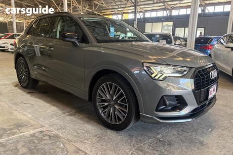 Green 2019 Audi Q3 SUV 35 TFSI S TRONIC LAUNCH EDIT. F3 MY20