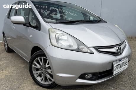Silver 2010 Honda Jazz Hatchback Vti Limited Edition