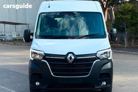 White 2021 Renault Master Bus Pro Lwb Fwd (110Kw)