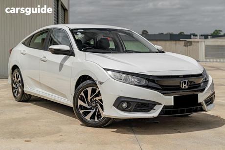White 2018 Honda Civic Sedan Vti-Sl (Luxe) Limited Edition