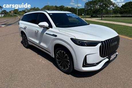 White 2025 Jaecoo J8 Wagon Ridge