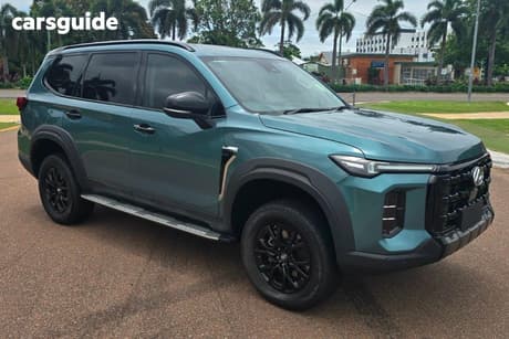 Green 2025 LDV D90 Wagon Executive (2Wd)