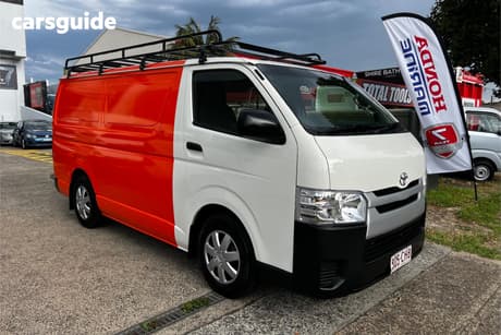 White 2017 Toyota HiAce Van Lwb