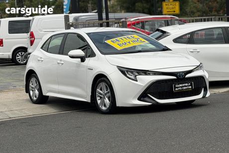 White 2020 Toyota Corolla Hatchback Ascent Sport (Hybrid)