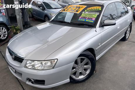 Silver 2005 Holden Commodore Sedan Berlina
