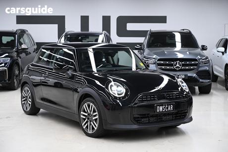 Black 2025 Mini Cooper Hatchback C Core 3D Hatch