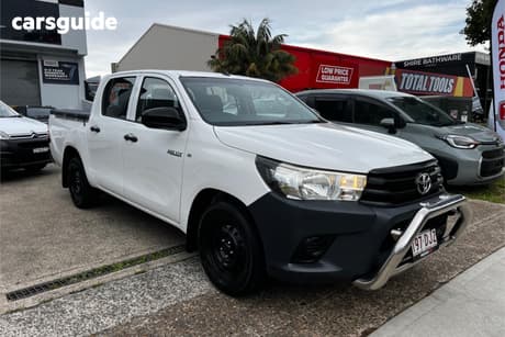 White 2015 Toyota Hilux Dual Cab Utility Workmate