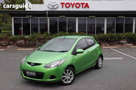 Green 2008 Mazda 2 Hatchback Maxx