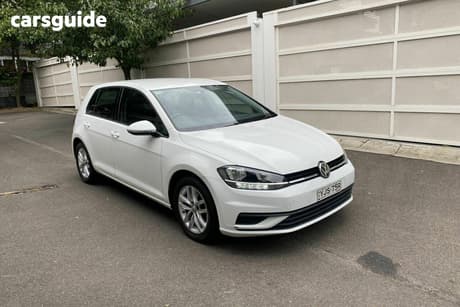 White 2018 Volkswagen Golf Hatchback 110 Tsi
