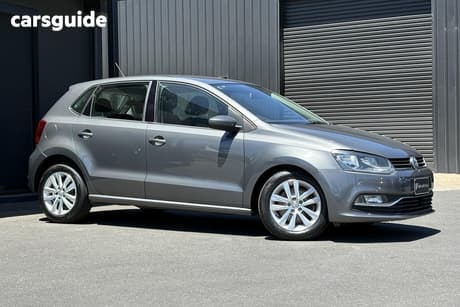 Grey 2015 Volkswagen Polo Hatchback 81 Tsi Comfortline