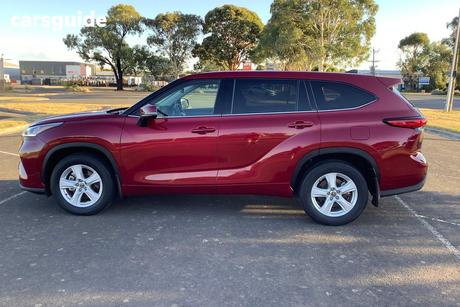 Red 2022 Toyota Kluger Wagon Gx 2Wd