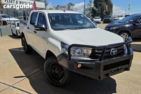 White 2016 Toyota Hilux Dual Cab Utility Workmate (4X4)