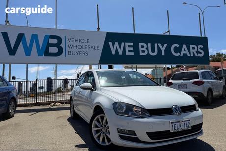 White 2014 Volkswagen Golf Hatchback 103 Tsi Highline