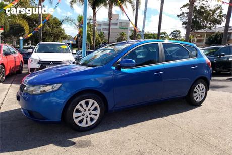 Blue 2012 Kia Cerato Hatchback Si