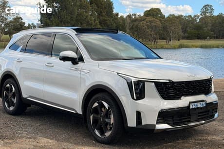 White 2024 Kia Sorento Wagon Gt-Line Hev Awd