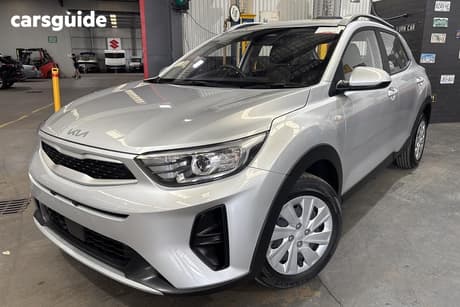 Silver 2023 Kia Stonic Wagon S