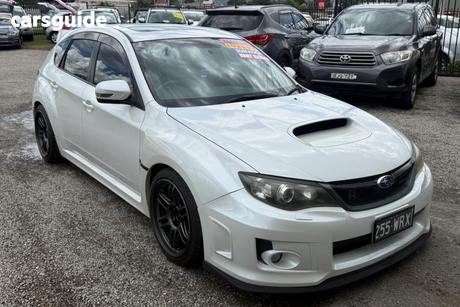 White 2010 Subaru Impreza Hatchback Wrx (Awd)