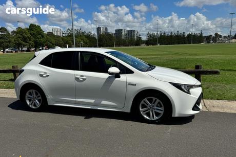 White 2020 Toyota Corolla Hatchback Ascent Sport (Hybrid)