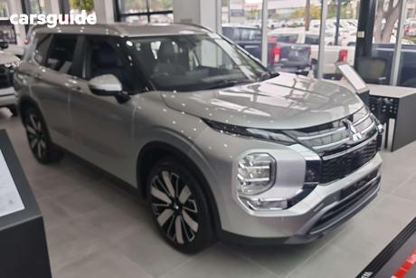 Silver 2025 Mitsubishi Outlander Wagon Exceed 5 Seat (Awd)