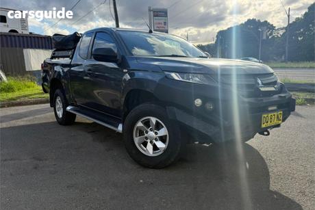 Grey 2019 Mitsubishi Triton Club Cab Pickup Glx Plus (4X4)