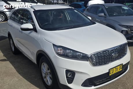 White 2018 Kia Sorento Wagon Si (4X2)