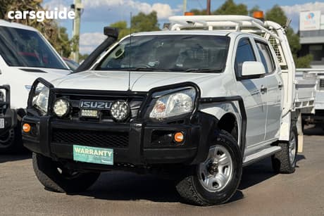 White 2012 Isuzu D-MAX Crew Cab Chassis Sx (4X4)
