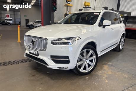 White 2018 Volvo XC90 Wagon D5 Inscription