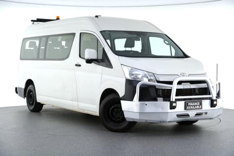 White 2020 Toyota HiAce Bus Commuter (12 Seats)