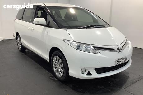White 2016 Toyota Tarago Wagon Gli