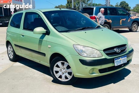 Green 2010 Hyundai Getz Hatchback S