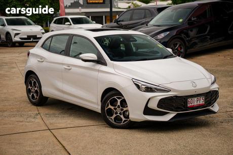 White 2025 MG MG3 Hatchback Essence