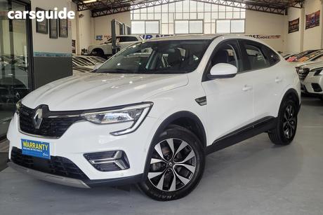 White 2023 Renault Arkana Coupe Zen