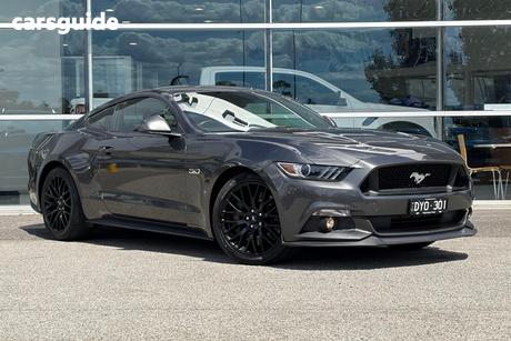 Grey 2017 Ford Mustang Coupe Fastback Gt 5.0 V8