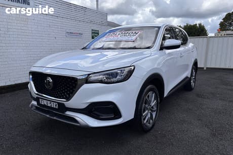 White 2021 MG HS Wagon Core