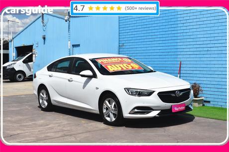 White 2018 Holden Commodore Liftback Lt